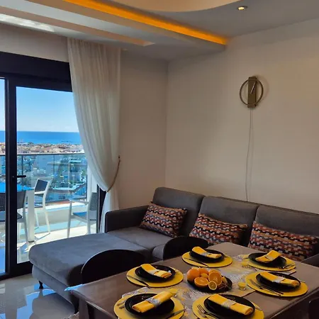 Luxury With Panoramic Sea View Emerald Apartament